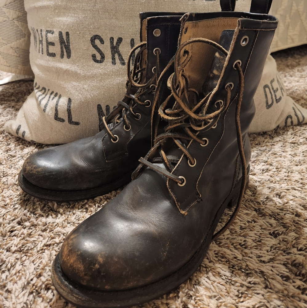 Frye Veronica Stone Washed Combat Boots